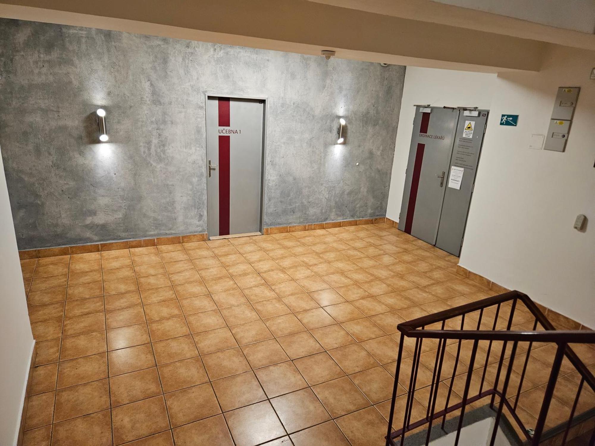 Hotel Trim Пардубице Экстерьер фото